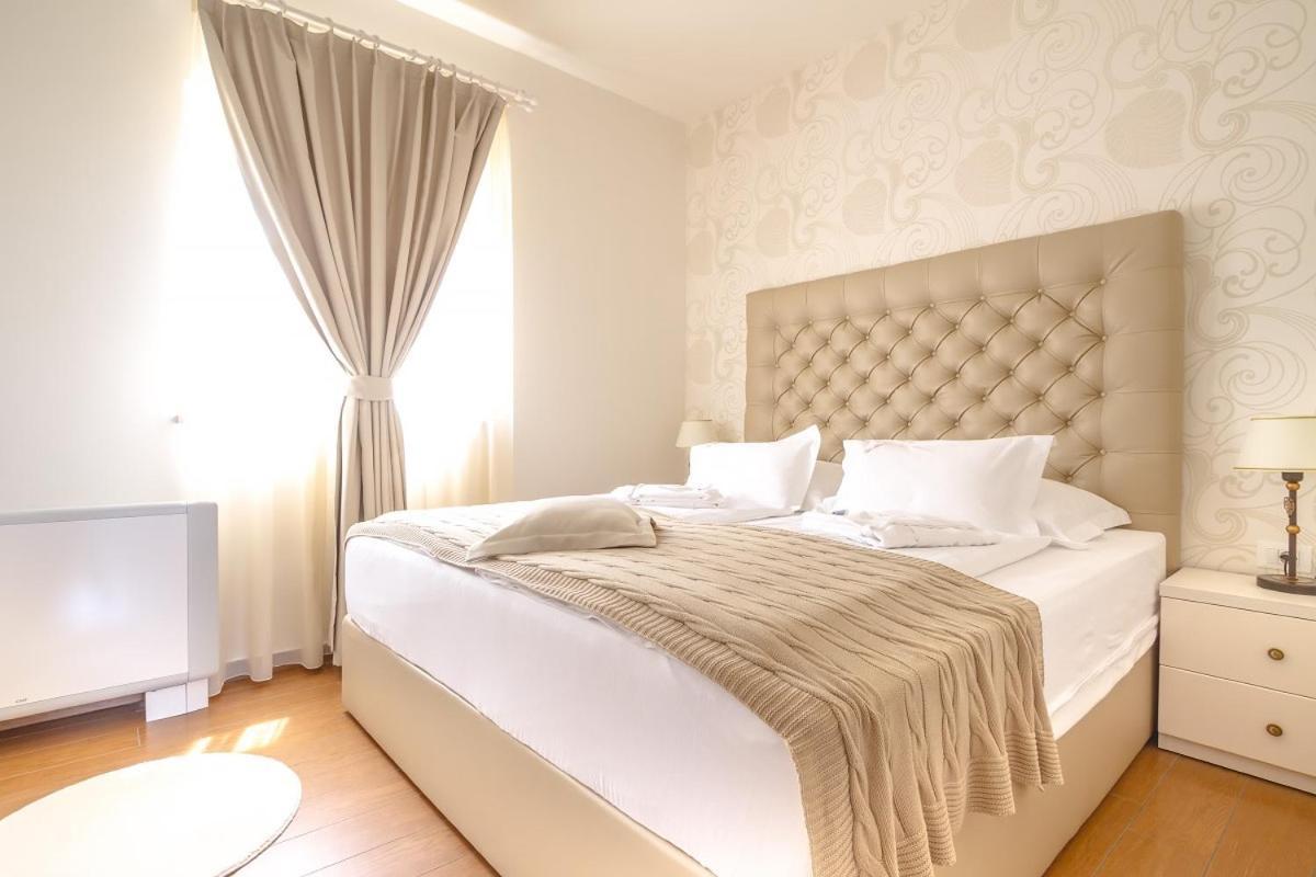 Luxury Apartments Villa Luce Малинска Экстерьер фото